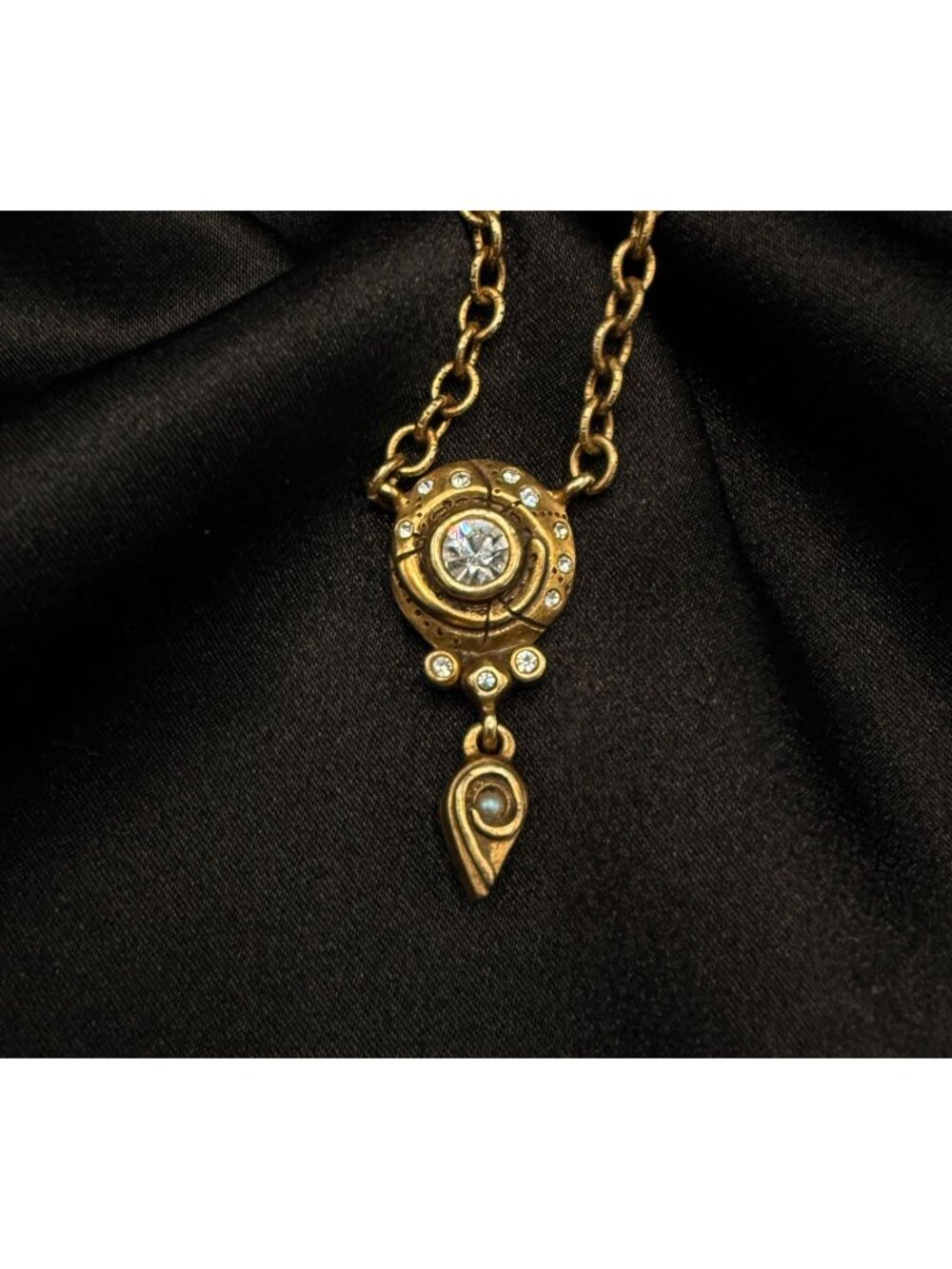 Rare Find Patricia Locke Gold-Tone Pendant Necklace With Crystals & Dangling